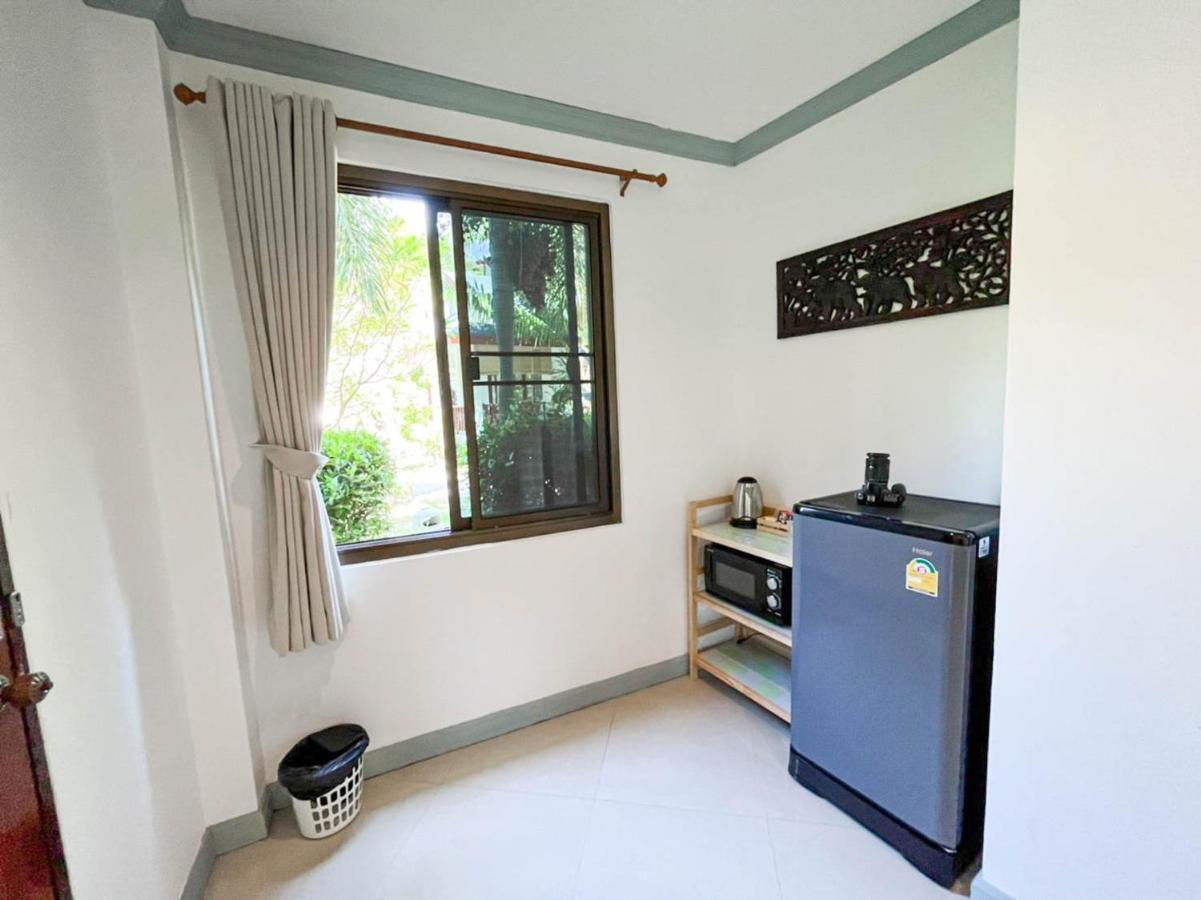 Tropicoco Beach Resort Koh Phangan Haad Yao Exteriör bild