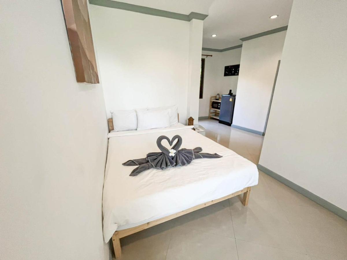 Tropicoco Beach Resort Koh Phangan Haad Yao Exteriör bild
