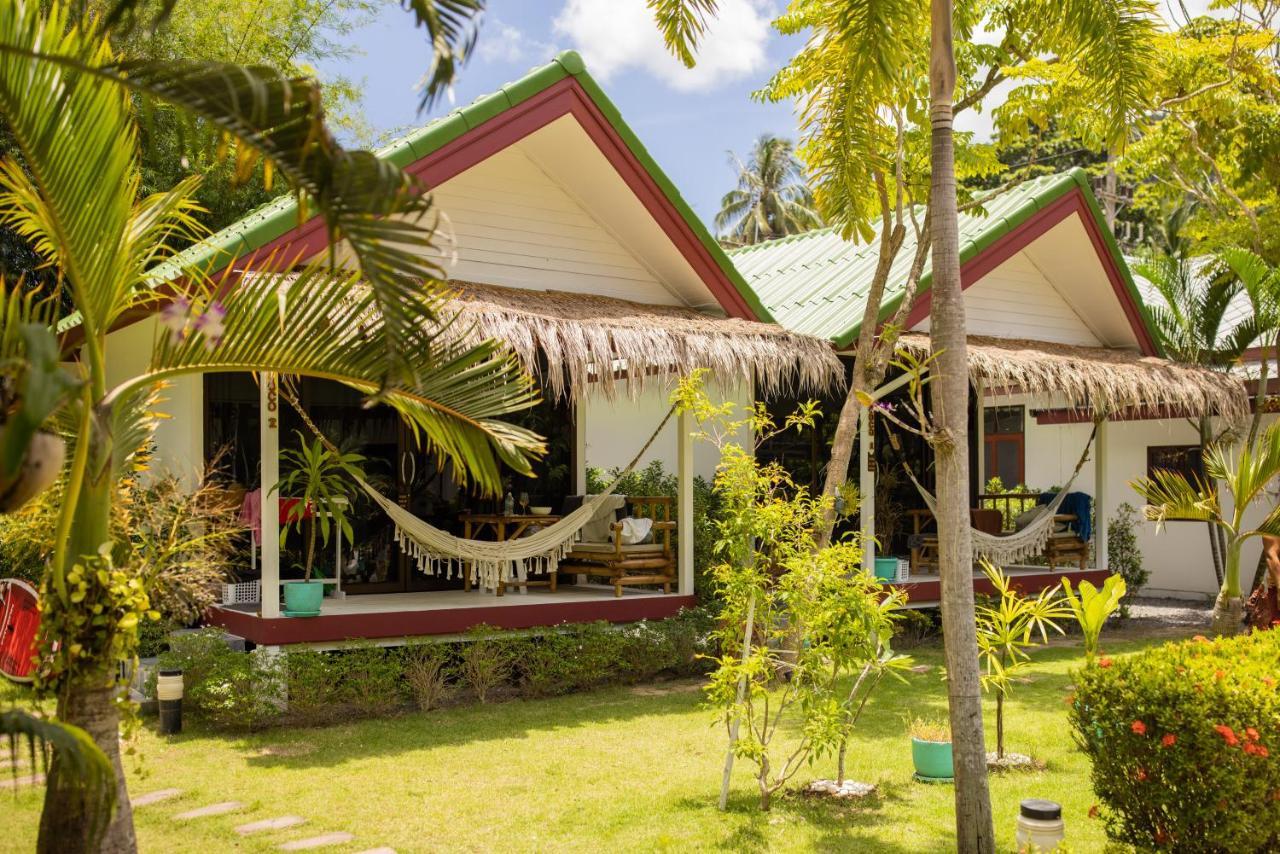 Tropicoco Beach Resort Koh Phangan Haad Yao Exteriör bild