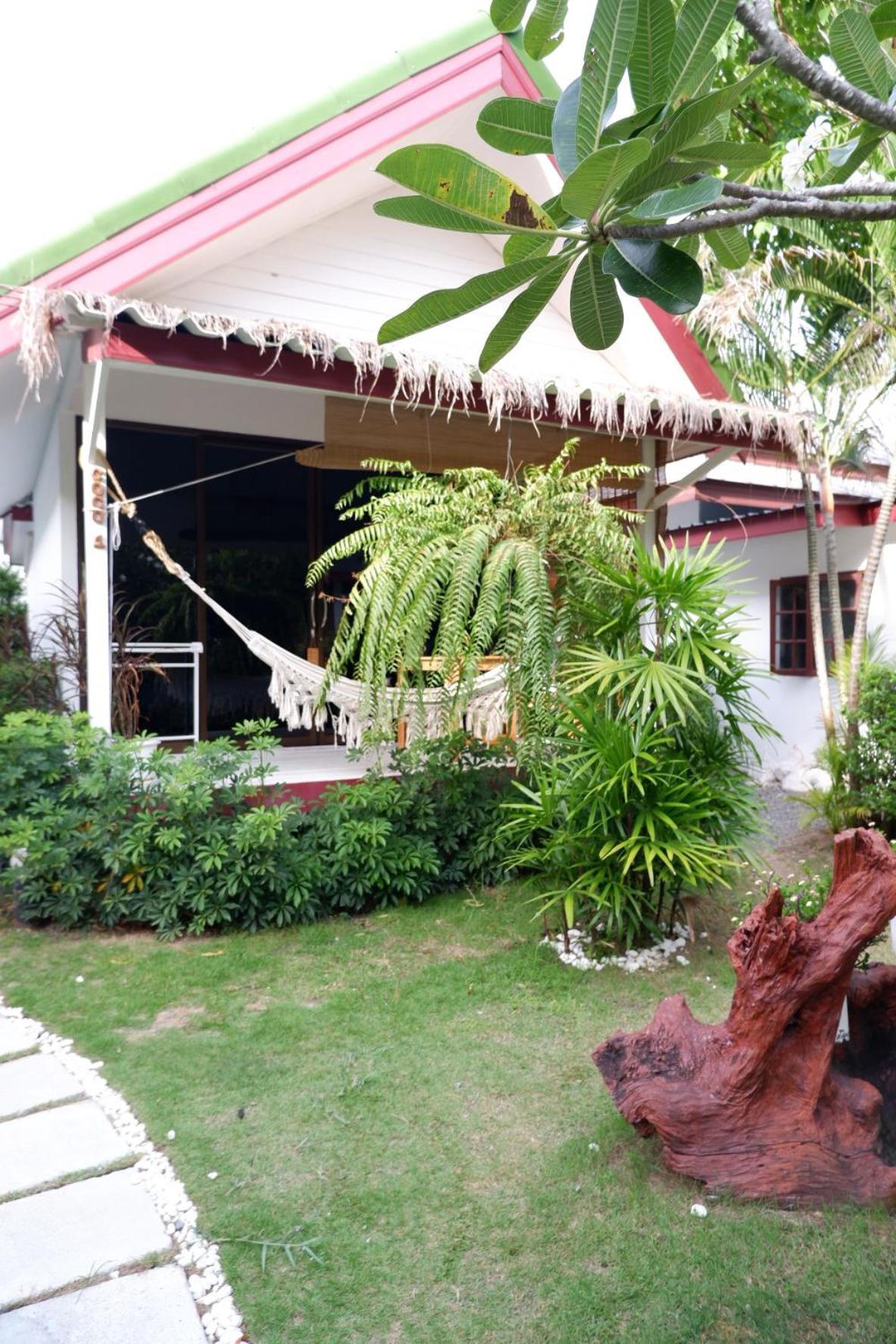 Tropicoco Beach Resort Koh Phangan Haad Yao Exteriör bild